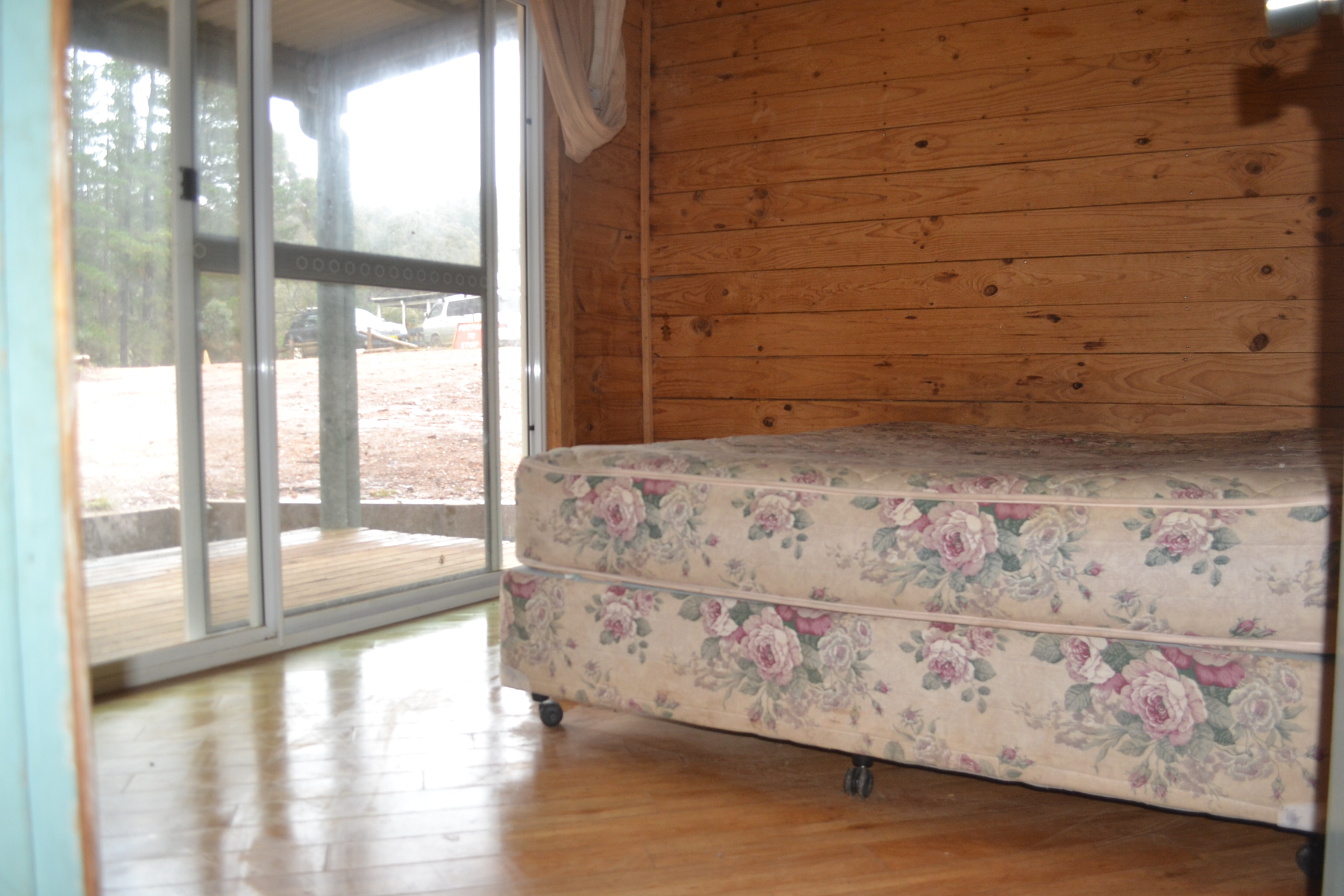 4. Cabin 5 double bed